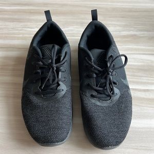 Mens Nike sneakers, size 9